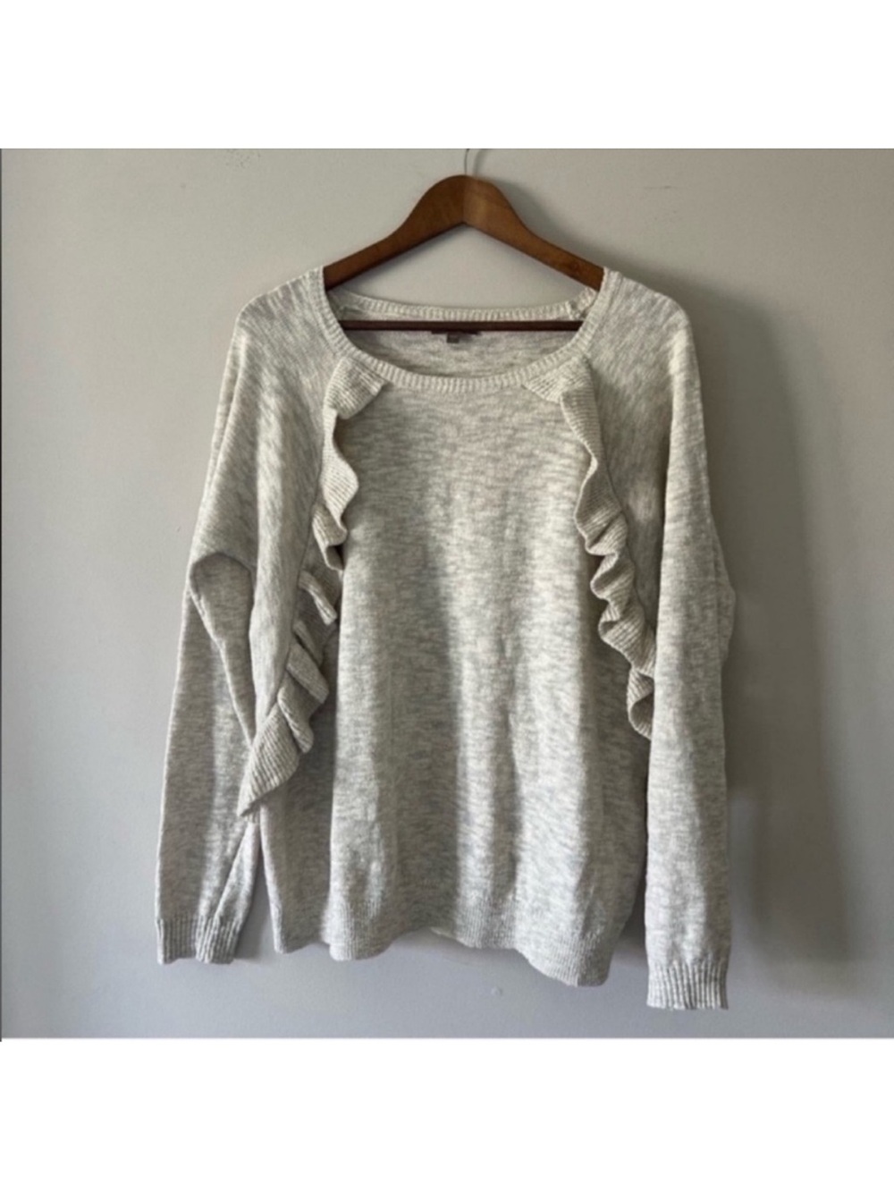 Lilla P Women’s Gray/ Cream Ruffle Sweater Cotton Blend Neutral Size Large